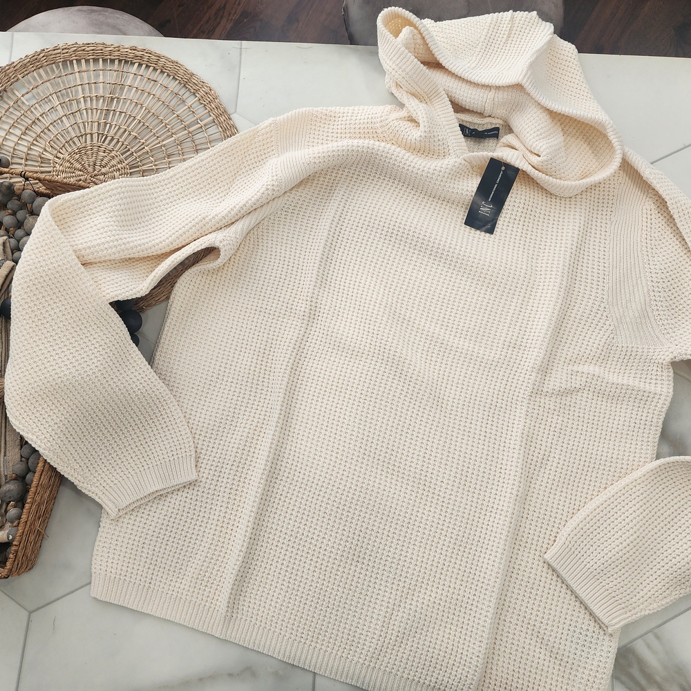 Men's, NEW WITH TAGS- I.N.C. CONCEPTS Cream pullover Hooded Sweater